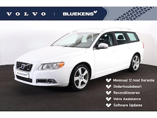 Volvo V70 T R-Edition - Verwarmbare voorstoelen - Cruise control - Regensensor - High Performance Audio - Bluetooth - Bi-xenon koplampen - Multifunctioneel stuurwiel - Parkeersensoren achter - Verstelbare voorstoelen – Roofrails - Lederen stuurwiel - Lederen bekleding