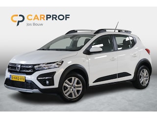 Dacia Sandero 1.0 TCe 100 Bi-Fuel Essential LPG | Climate | DAB | Cruise | Wireless Carplay.