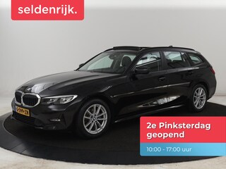 BMW 320i Executive Edition | Panoramadak | Carplay | Navigatie | Live Cockpit | Full LED | Parkeerhulp | Cruise control | Climate control