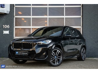 BMW iX1 xDrive30 Launch Edition 67 kWh M Sport, Pano, Leder,Head-Up, harman Cardon, Innovatie pakket, Stoelen Electr, 19 LM,