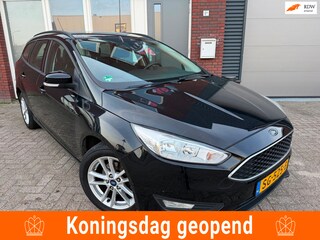 Ford Focus Wagon 1.0 Lease Edition / Navi / PDC / Clima / NAP