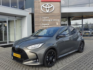 Toyota Yaris 1.5 Hybrid Executive NL-AUTO PARK-SENSOREN DODEHOEK STOELVERW 17'' LMV KEYLESS HALF LEER