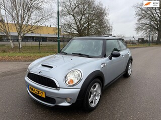 Mini Mini 1.6 Chili AUTOMAAT/CAMERA/NAVI/LEDER