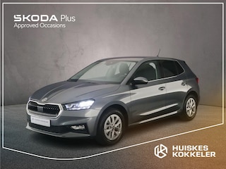 Skoda Fabia Business Edition 1.0 TSI 95pk Cruise control, Achteruitrijcamera, LED koplampen, Parkeersensoren, App connect, Bluetooth, DAB, Radio, Airco