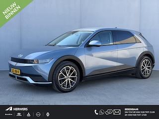 Hyundai Ioniq 5 Connect 77.4 kWh Automaat / SOH 100% / Fabrieksgarantie tot  12-2027 / Warmtepomp / Dealer Onderhouden / 8 Jaar Batterij Garantie / Camera / PDC / Navigatie / Elektr. Stoelen / Stoelverwarming / Achterbank Verwarming / Dodehoek Detectie / Apple Carplay & Android Auto / CCS Snelladen /