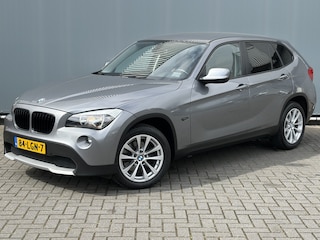 BMW X1 BJR 2010 sDrive18i 150 PK Executive CARPLAY | LEDER | CRUISE | CLIMA | PDC