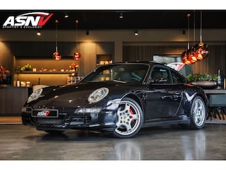 Porsche 911 997 Coupe 3.8 Carrera 4S, 355 PK, 18/Year/One/Owner, Schuif/-Kanteldak, Bose, Navigatie, 19'' Carrera S, 105DKM!!