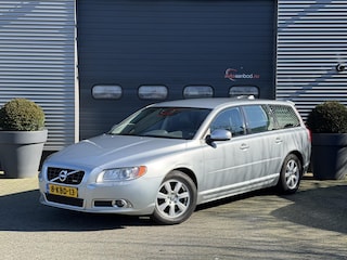 Volvo V70 1.6 T4 R-Edition | Navigatie | Lederen Bekleding | Xenon | Lichtmetalen Velgen | Parkeersensoren |