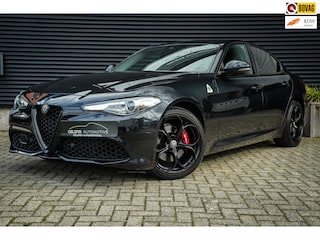 Alfa Romeo Giulia 2.0 Turbo Q4 Veloce | Navigatie | Camera | Leder | Sportstoelen| Winter Pack |