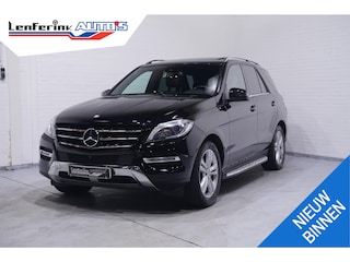 Mercedes-Benz M-klasse 350 BlueTEC luchtvering climate-controle lederen-bekleding voorstoelen electr met Memo cruise-controle Navigatie bleutooth schuifdak achterklep electrisch treeplanken PDC v+a 360-camera private-glas dakrails stoelverwarming schakelflippers aan het stuur