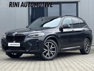 BMW X3 xDrive30e High Executive 292 PK | M sport | Groot navi scherm | Alarm | Carbon zwart | Camera