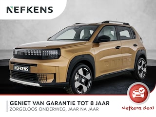 Fiat Grande Panda EV La Prima 44 kWh 113 pk | Navigatie | Achteruitrijcamera | Parkeersensoren Voor en Achter | Voorstoelen Verwarmd | LED Koplampen | Stuurwiel Verwarmd | Climate Control | Cruise Control | 17" Lichtmetalen Velgen | Apple Carplay/Android Auto |