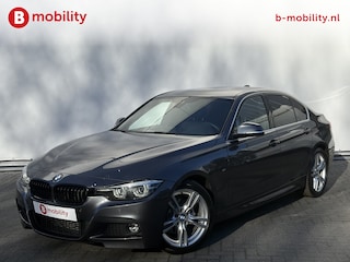 BMW 318i High Executive M-Sport Apple CarPlay Hifi | Achteruitrijcamera | DAB | Leer | Driving Assist.
