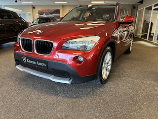 BMW X1 xDrive20i Business X-Drive 4x4 stoelverwarming, afneembare trekhaak