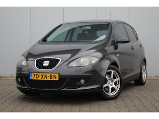 Seat Altea 1.6 Stylance | Trekhaak | Stoelverwarming | Airco | Cruise control | Airco |