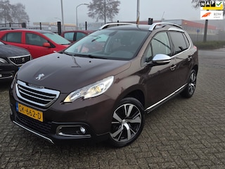 Peugeot 2008 1.2 PureTech Blue Lease Executive-PANO-AUTOMAAT