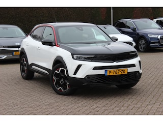 Opel Mokka Electric Ultimate 50 kWh / SOH 94,2% / Trekhaak / Camera / CarPlay / Keyless / LED Koplampen / 17'' / Navigatie / DAB / Dodehoek / Cruise Control Adaptief / Warmtepomp