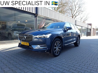 Volvo XC60 2.0 T8 Twin Engine AWD Inscription Pilot assist Dak Stuurverwarming Stoelverwarming Trekhaak Camera Navigatie 19 inch
