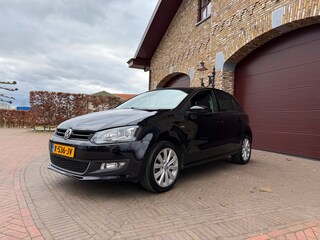 Volkswagen Polo 1.2 TSI Life 90 Pk Pano/Xenon/LED/Climate/Cruise/Bluetooth/Navigatie/PDC/Elekt Ramen/Elekt Spiegels/Apk 03-2027