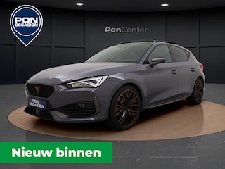 Cupra Leon 1.4 e-Hybrid VZ Copper Edition | Pano Dak | Camera | ACC | Side Assist | Stuur-/Stoelverwarming | 19'' |