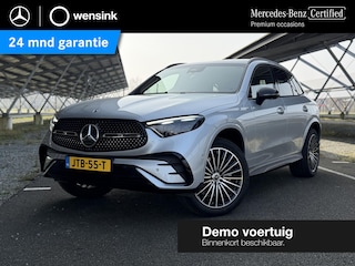 Mercedes-Benz GLC 300e 4MATIC Sport Edition | Night | Panoramaschuifdak | Premium pakket | 360° camera | Dodehoekassistent | DIGITAL LIGHT |