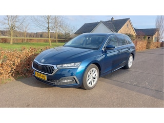 Skoda Octavia Combi 1.0 TSI Business Edition CLIMA/NAVI/LED BJ 2021