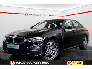 BMW 330e High Executive M-Sport Memory Sport stoelen