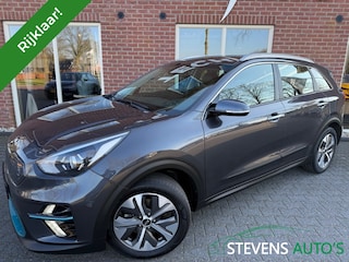 Kia Niro e-Niro DynamicLine 64 kWh FASE 3 / STOELVERW. / STUURVERW. / CAMERA / R