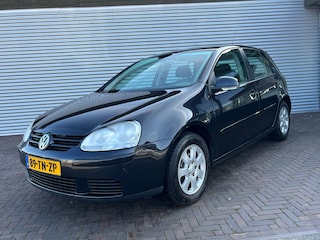 Volkswagen Golf 1.6 Optive 4