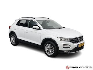 Volkswagen T-Roc 1.0 TSI Style elec achterklep , virtual cockpit