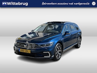 Volkswagen Passat Variant 1.4 TSI PHEV GTE Business / AUTOMAAT/ PANODAK/ LEDER/ DIGITAL DASH/ HEAD-UP DISPLAY/ PARK. SENSOREN/ 360 CAMERA/ CLIMA/ STOELVERWARMING V&A/ APP-CONNECT/ NAVI