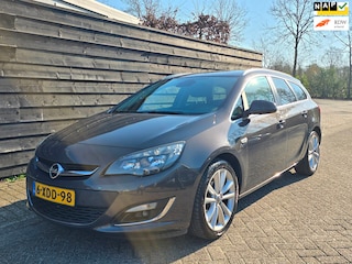 Opel Astra Sports Tourer 1.4 Turbo Cosmo/BOM VOL/LEDER/