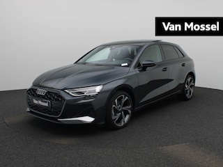 Audi A3 Sportback 30 TFSI S edition 116 PK l S-Line exterieur | Automaat | Adaptive cruise control | Panoramadak | Camera | Head-up display | Navigatie | SONOS | Autom. airconditioning 3 zones | Stoelverwarming voorin | Trekhaak | Lichtpakket ambient lighting |
