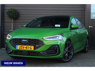 Ford Focus 2.3 EcoBoost ST-X | Panorama-dak | Winterpack | Fabrieksgarantie 02-2028 | Dealer onderhouden | Perfecte staat