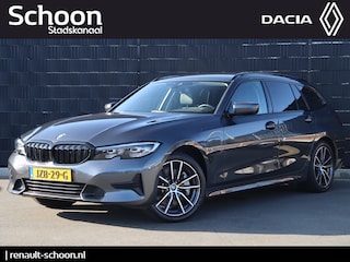 BMW 3-serie Touring 330e Sport Line PHEV | Memory | Stoelverwarming | Halfleder | Navigatie | Carplay | Dealer onderhouden