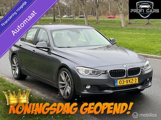 BMW 320i High Executive Cremeleer Navi Pdc Headup