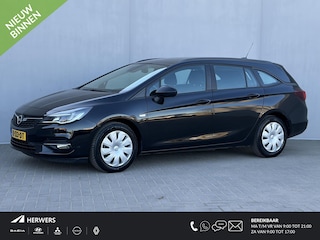 Opel Astra Sports Tourer 1.2 Business Executive / Achteruitrijcamera / Navigatie /  Apple Carplay & Android Auto / All season banden / DAB