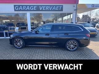 BMW 3-serie Touring 330e High Executive