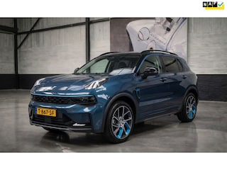 Lynk & Co 01 1.5|Plug-In Hybrid 262PK| Zwarte hemel| MY2024| BTW|