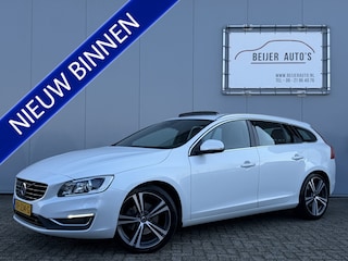 Volvo V60 1.5 T3 Summum Automaat/Trekhaak/Schuifdak/Leer.
