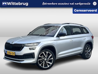 Skoda Kodiaq 1.5 TSI Sportline Business 7p. / Digitaal dashboard / Pano / Zwenkbare trekhaak / Navigatie / App connect / Camera / Memory seat /
