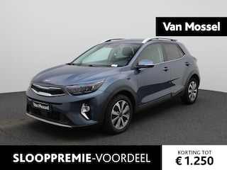 Kia Stonic 1.0 T-GDi MHEV DynamicLine | LMV | Navigatie | Parkeer sensoren | Climate control | Bluetooth | Cruise control | DAB | Camera | Apple carplay