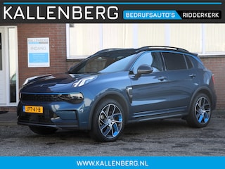 Lynk & Co 01 1.5 PHEV / 360 camera / Panoramadak / Stoelverwarming