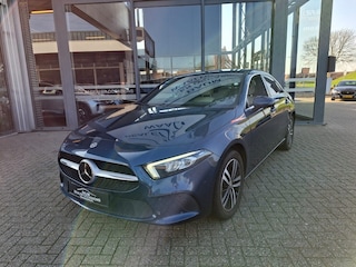Mercedes-Benz A-klasse 250e PREMIUM AUTOMAAT PHEV LEDER NAVI LMV PDC-CAMERA