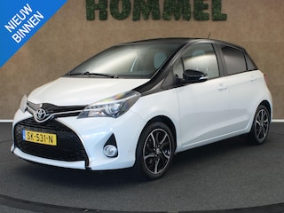 Toyota Yaris 1.0 VVT-i Trend - BI-TONE - ACHTERUITRIJCAMERA - AUTOMATISCH GEREGELDE AIRCO - AUTO HOMMEL ONDERHOUDEN - LICHTMETALEN VELGEN -