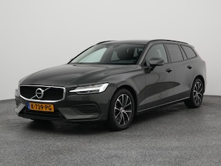 Volvo V60 2.0 B3 Momentum Advantage | CAMERA | LEDER