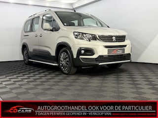 Peugeot Rifter 1.2 Puretech Long Allure Camera, Navi, Rijstrook correctie, Apple carplay, Radio, Clima, Mistlamp, Trekhaak