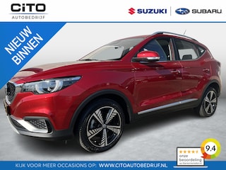 MG ZS Luxury 45 kWh | 100% Elektrisch | Elek. Schuif/Kantel Dak | Apple Carplay & Android Auto | 17" LM Velgen