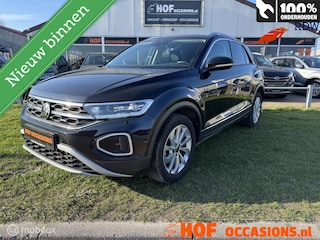 Volkswagen T-Roc 1.0 TSI Style VIRTUAL/IQ LIGHT/MASSAGE FULL OPTIONS