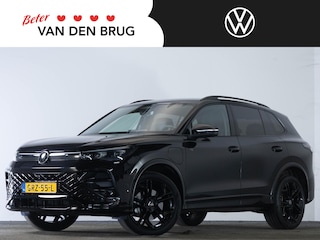 Volkswagen Tiguan R-Line 1.5 272 PK eHybrid | LED Matrix IQ | Harman/Kardon | Trekhaak | Leder | Stoelkoeling | Head-Up | 360 Camera |